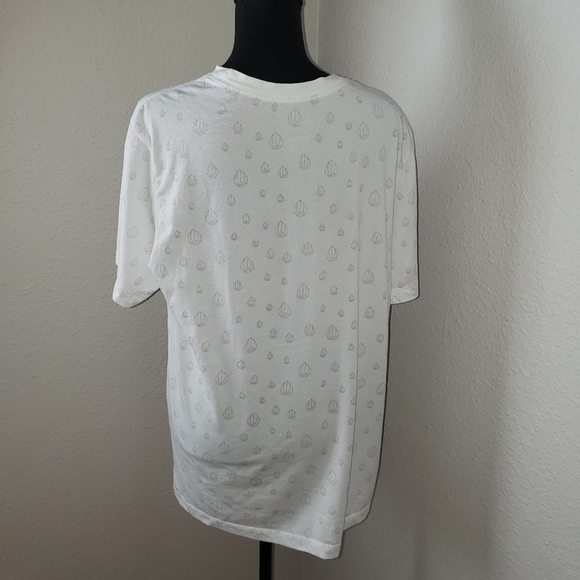 Mens Nike Dri-Fit Graphic Tee - Picture 3 of 15